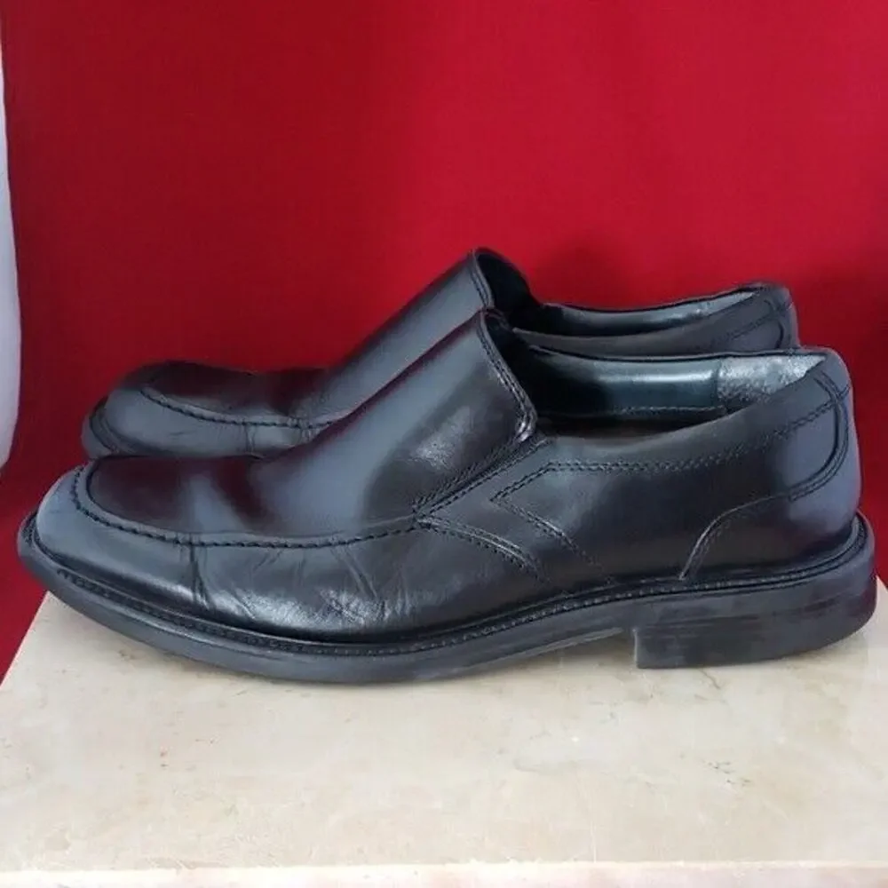 Bass Loafers Men's Black Leather Upper Slip On Loafers Size 8.5 M
